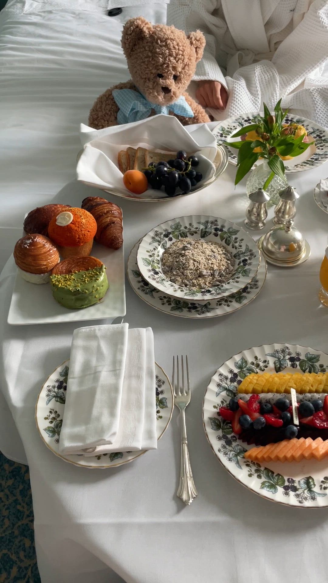 Vintage Floral Dessert Plate user photo